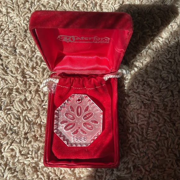 Vintage Waterford Crystal 1988 Christmas Ornament Five 5 Golden Rings - Picture 3 of 5
